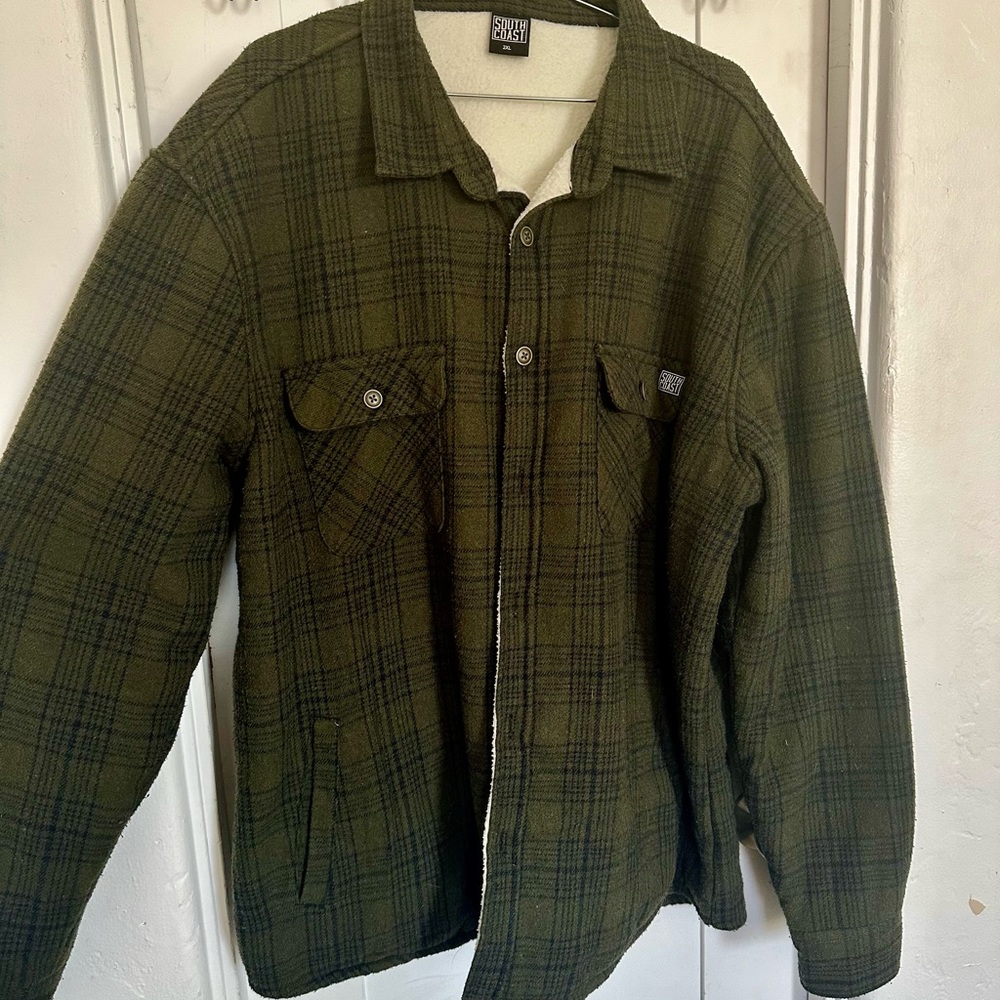 Men’s South Coast fleece lined flannel.
